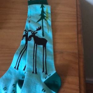 Brand new MOOSE knee high socks tracks Alaska ACE